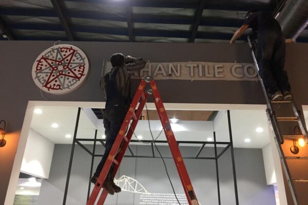 تعمیر تابلو مغازه تعمیر تابلو مغازه