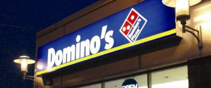 تابلو فلکس: تبلیغات مدرن برای کسب و کار شما 3 تابلو فلکس